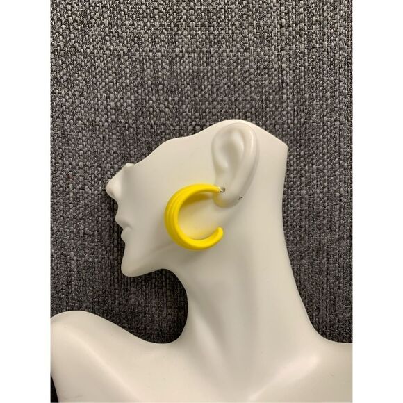 Textured Colored Hoops - Picture 1 of 2